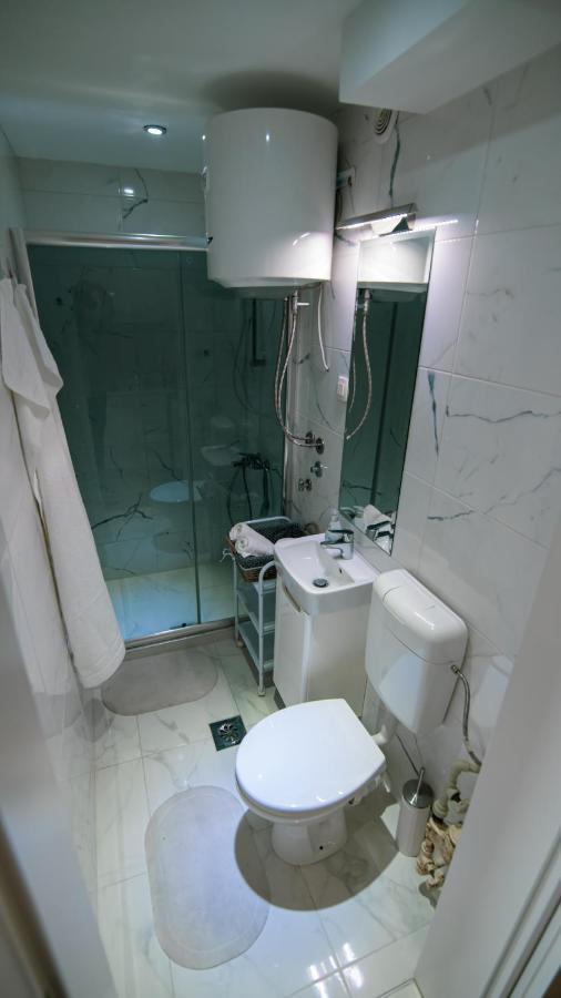 5 Star Central Studio Skopje Exterior photo